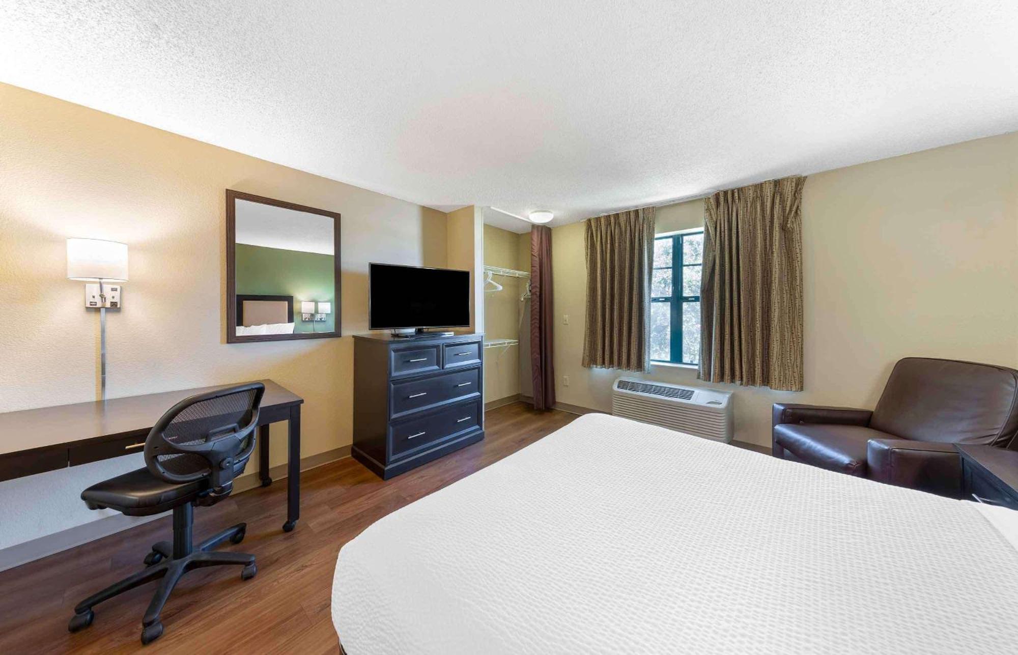 Extended Stay America Select Suites - Atlanta - Perimeter - Hammond Drive Sandy Springs Eksteriør bilde