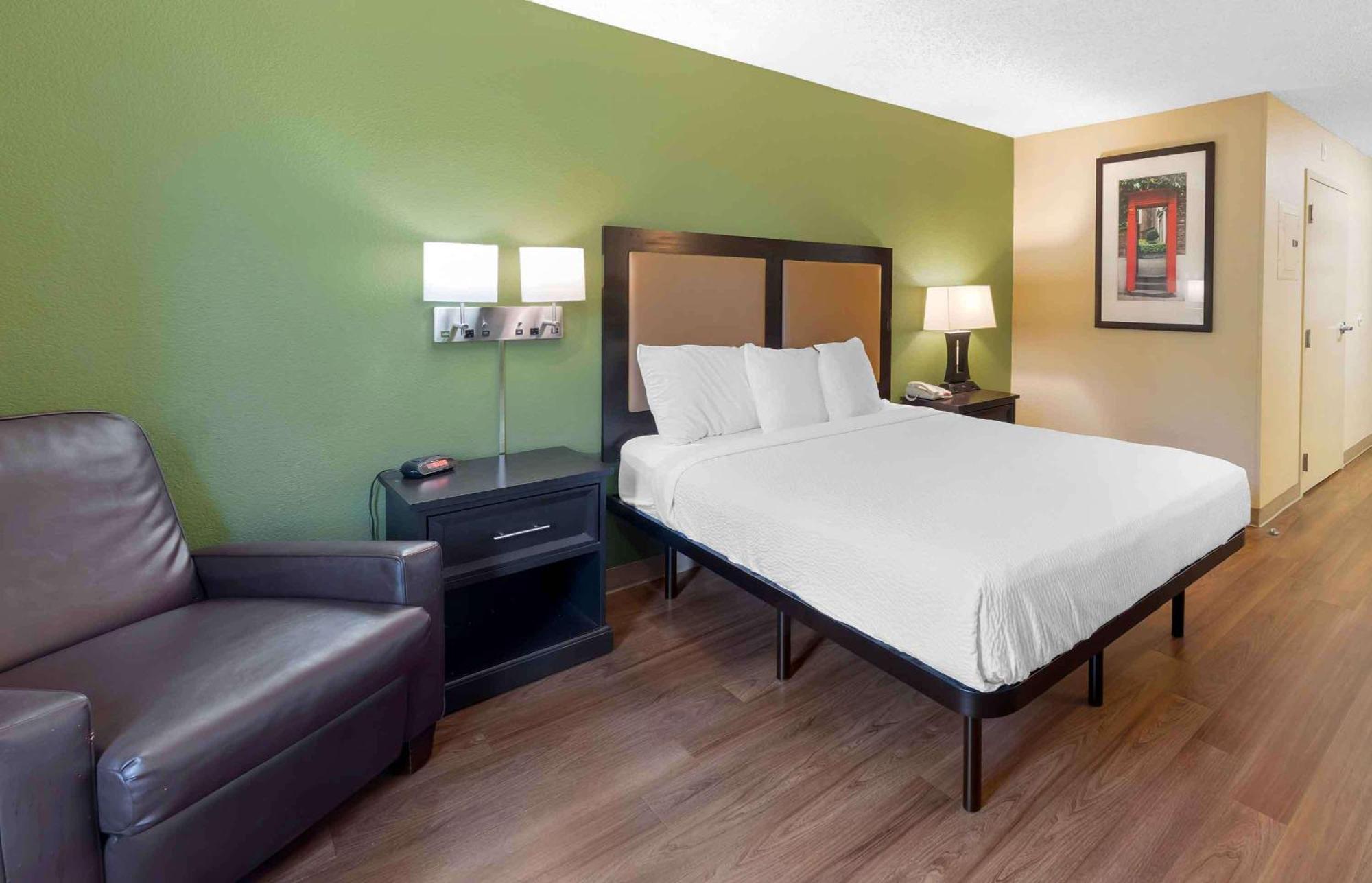 Extended Stay America Select Suites - Atlanta - Perimeter - Hammond Drive Sandy Springs Eksteriør bilde